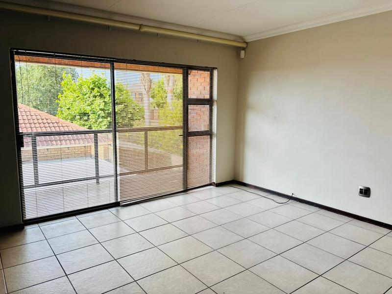 3 Bedroom Property for Sale in Langenhovenpark Free State